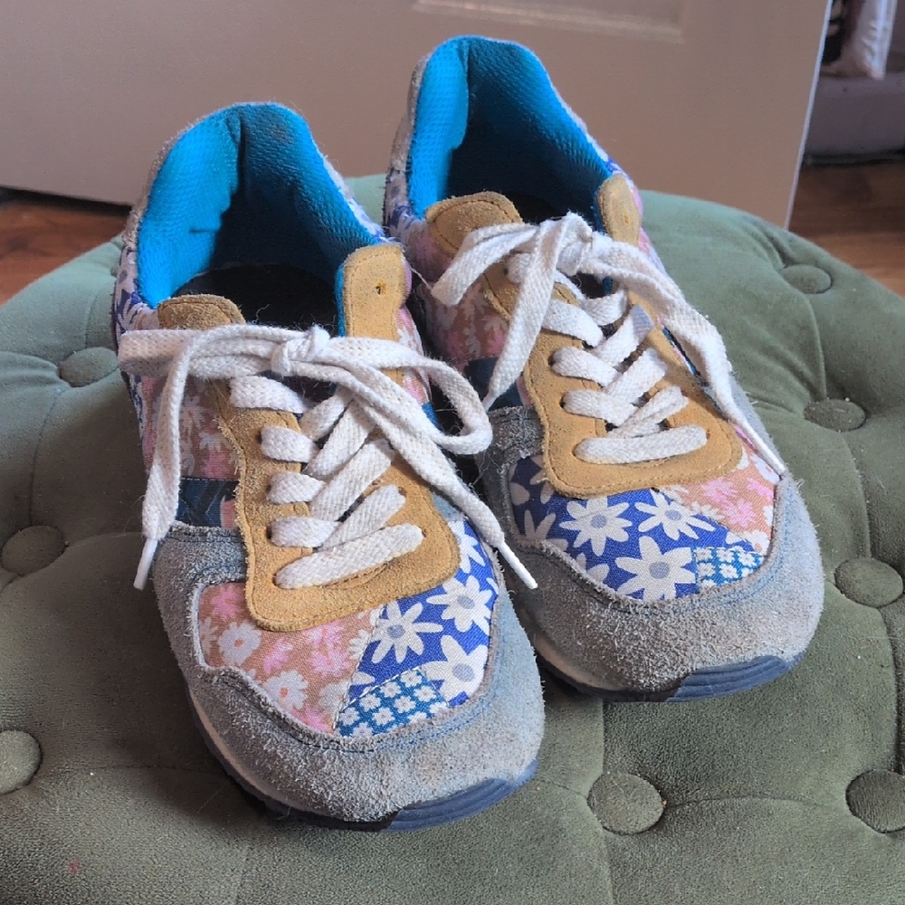 Inkas Sneakers